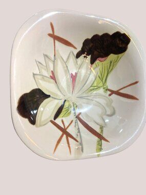 Red Wing Lotus Bowls Hand-Painted Set Of 2 Vintage USA Ceramic Art 6" Floral Des